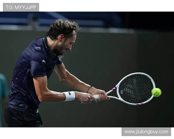 上海网球队战术变革引发热议助力球队崛起与未来发展展望