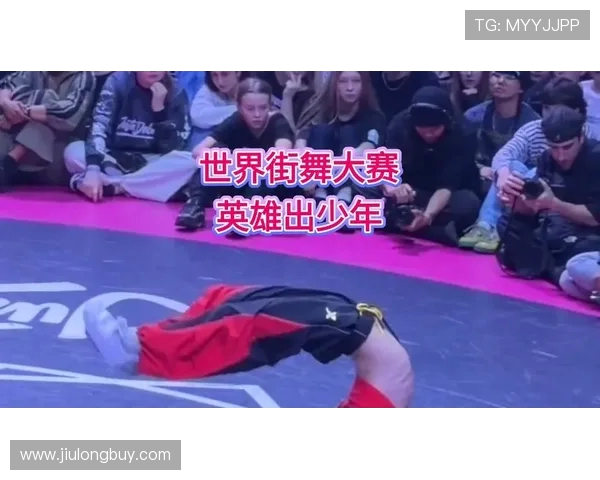 全国街舞大赛点评武汉飞盘队展现出色灵活性与团队默契的精彩表现